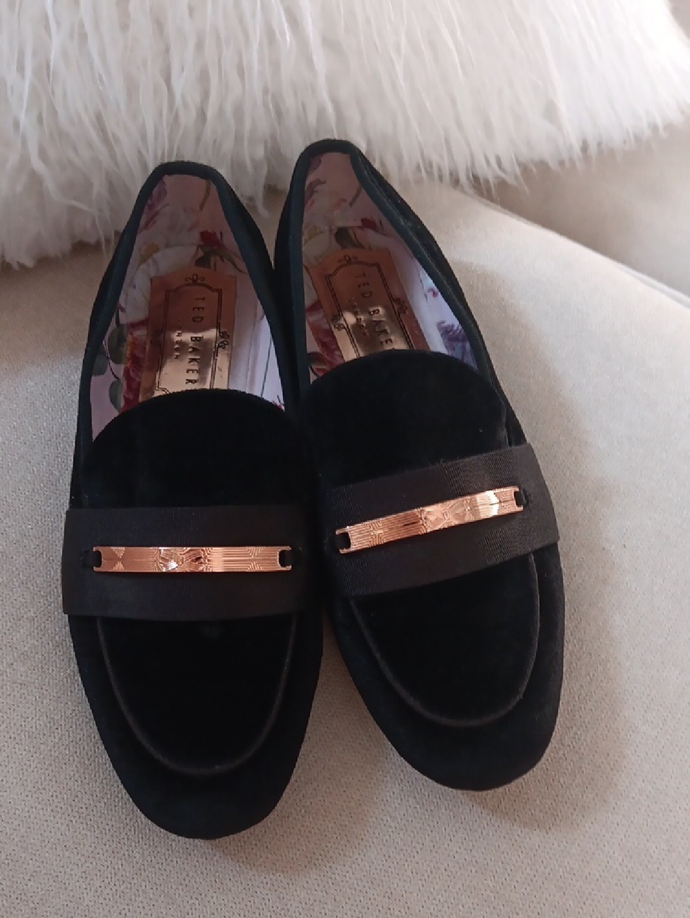 Ted Baker London Black Velvet Flats